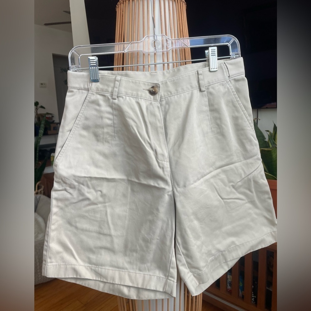 L.L. Bean Classic Fit Cream Pants size 6